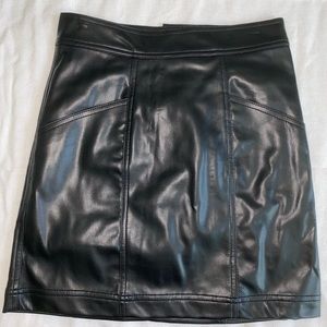 h&m leather mini skirt never worn